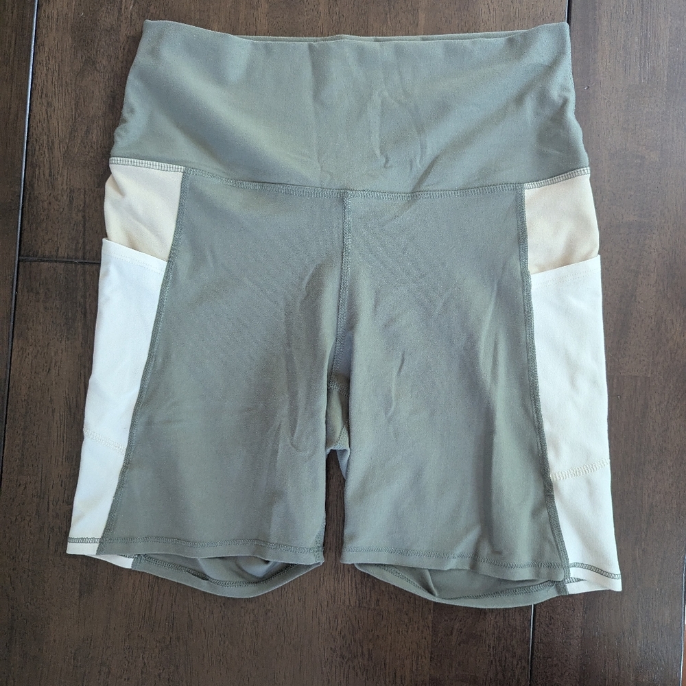 Women's Green and Beige Bike Shorts